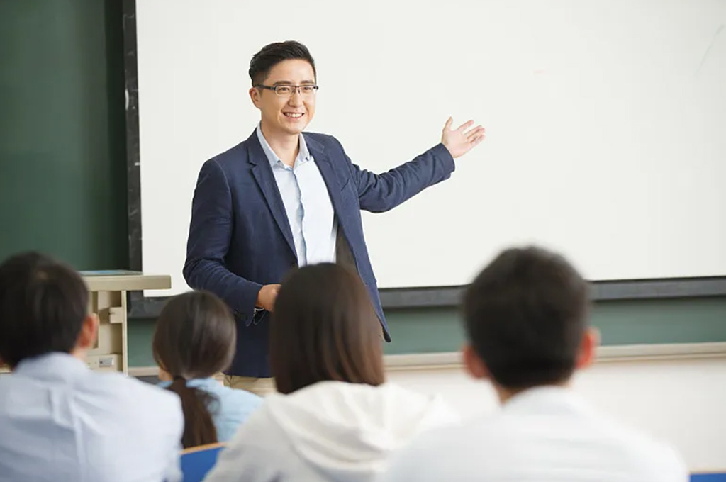 智慧课堂互动系统解决方案(图1)
